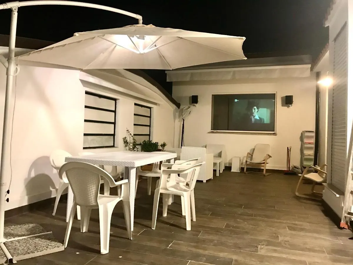 Stanza E Bagno Privato, Idromassaggio Con Extra Fee, In Appartamento Ferrare 0*,