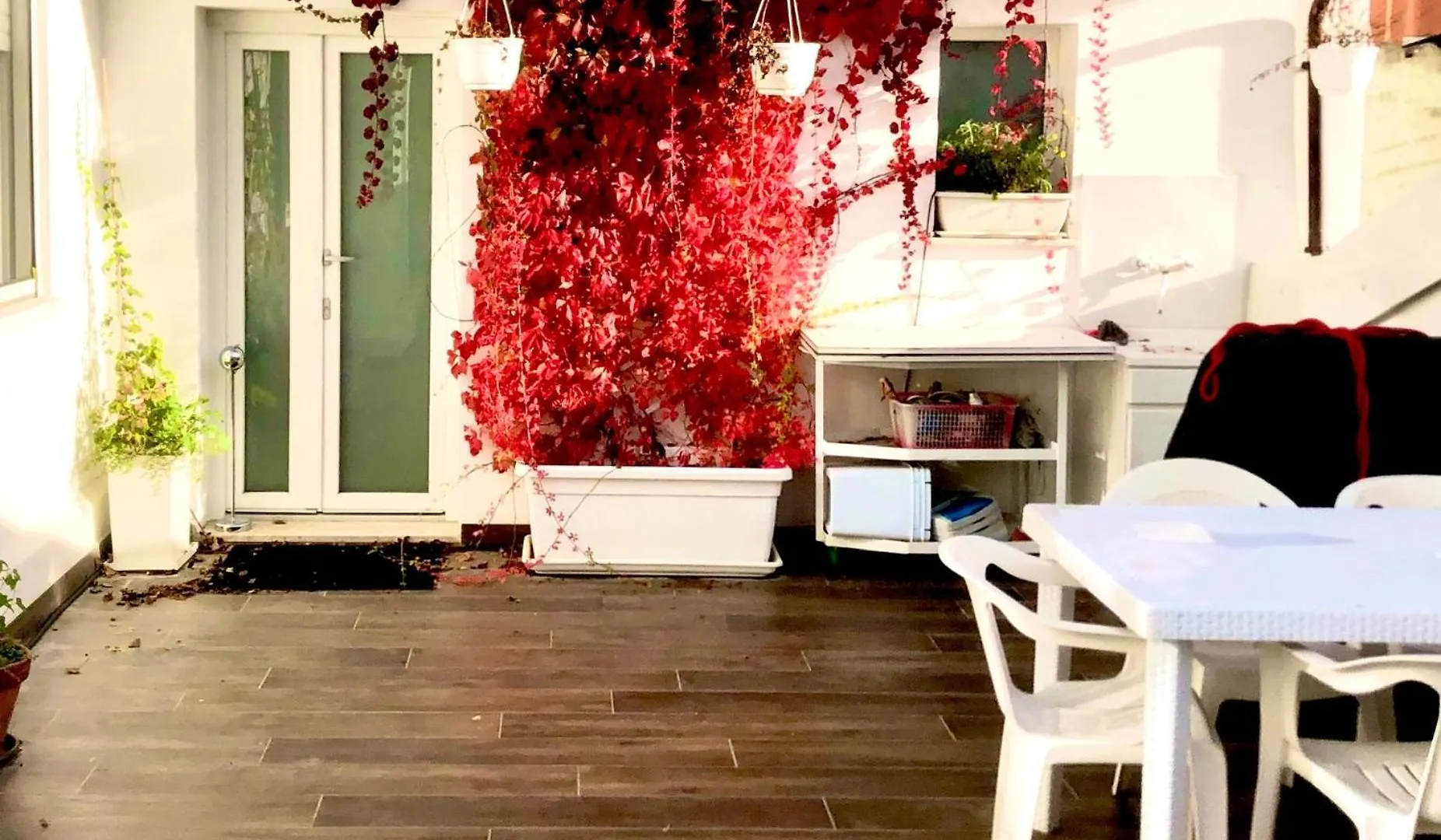 Couette-café Stanza E Bagno Privato, Idromassaggio Con Extra Fee, In Appartamento Ferrare
