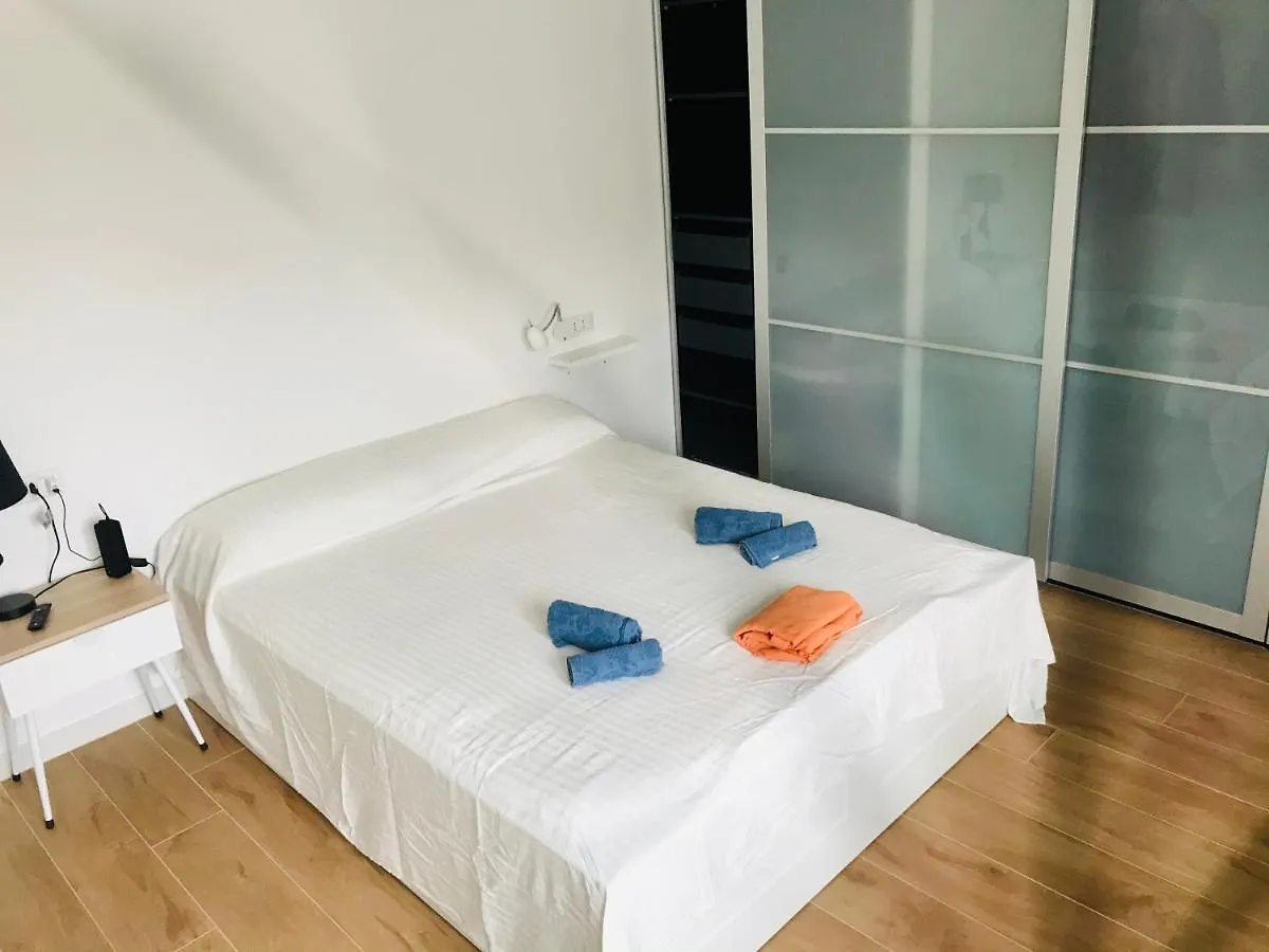 Bed & Breakfast Stanza E Bagno Privato, Idromassaggio Con Extra Fee, In Appartamento Ferrara